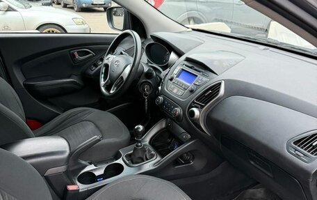 Hyundai ix35 I рестайлинг, 2013 год, 920 000 рублей, 5 фотография