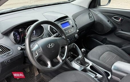 Hyundai ix35 I рестайлинг, 2013 год, 920 000 рублей, 9 фотография