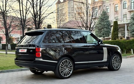 Land Rover Range Rover IV рестайлинг, 2021 год, 8 900 000 рублей, 2 фотография