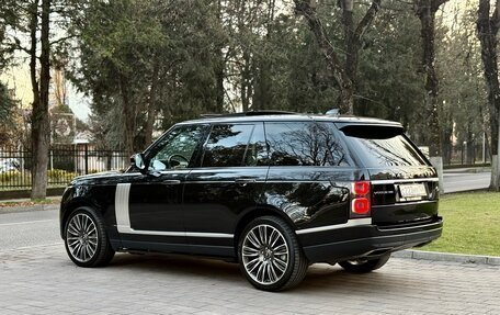 Land Rover Range Rover IV рестайлинг, 2021 год, 8 900 000 рублей, 4 фотография