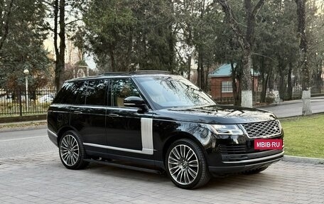 Land Rover Range Rover IV рестайлинг, 2021 год, 8 900 000 рублей, 3 фотография