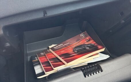 Opel Astra J, 2011 год, 715 000 рублей, 4 фотография