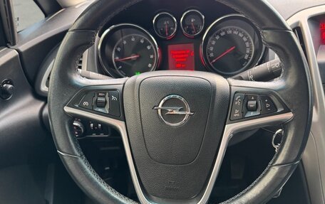 Opel Astra J, 2011 год, 715 000 рублей, 8 фотография