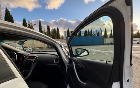 Opel Astra J, 2011 год, 715 000 рублей, 12 фотография