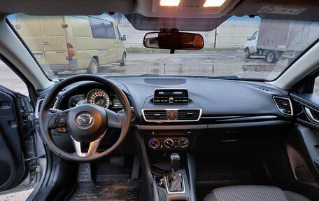 Mazda 3, 2014 год, 1 045 000 рублей, 8 фотография