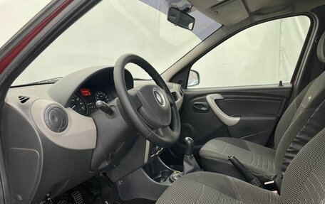 Renault Logan I, 2011 год, 640 000 рублей, 10 фотография