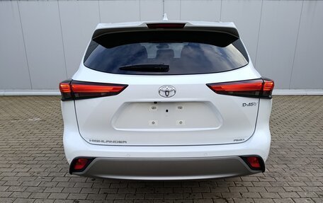 Toyota Highlander, 2025 год, 6 900 000 рублей, 6 фотография