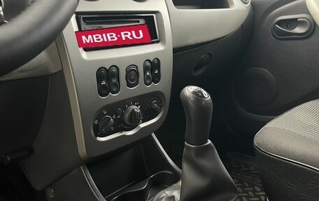 Renault Logan I, 2011 год, 640 000 рублей, 15 фотография