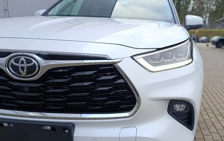 Toyota Highlander, 2025 год, 6 900 000 рублей, 9 фотография