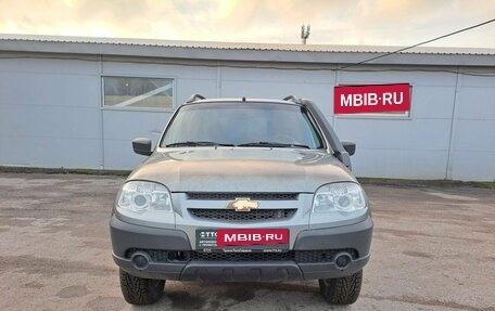 Chevrolet Niva I рестайлинг, 2016 год, 599 000 рублей, 2 фотография