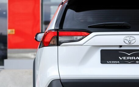 Toyota RAV4, 2025 год, 4 690 000 рублей, 8 фотография