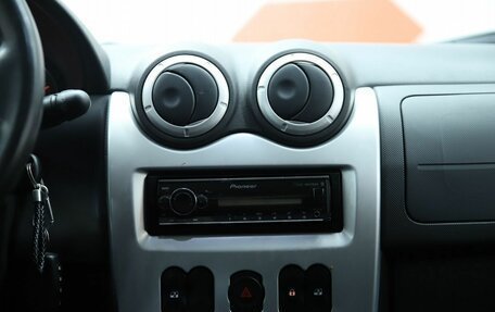 Renault Sandero I, 2013 год, 650 000 рублей, 14 фотография