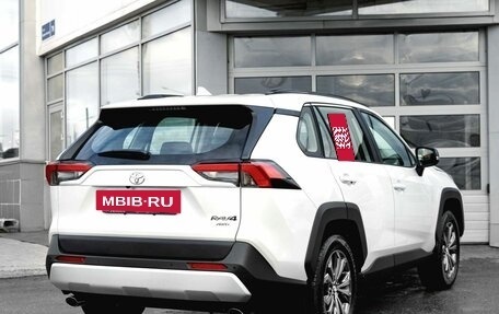 Toyota RAV4, 2025 год, 4 550 000 рублей, 5 фотография
