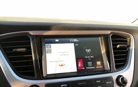 Hyundai Solaris II рестайлинг, 2017 год, 1 020 000 рублей, 14 фотография