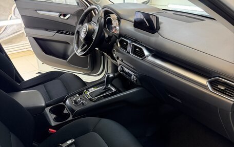 Mazda CX-5 II, 2018 год, 2 700 000 рублей, 18 фотография