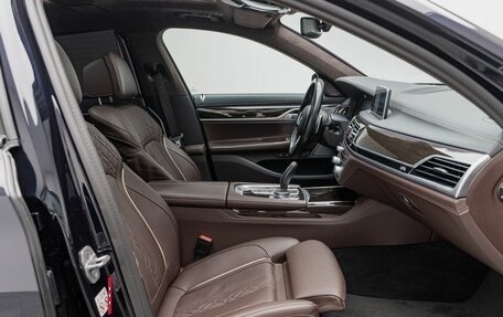 BMW 7 серия, 2020 год, 7 500 000 рублей, 25 фотография