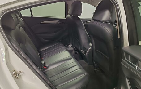 Mazda 6, 2019 год, 2 355 000 рублей, 19 фотография