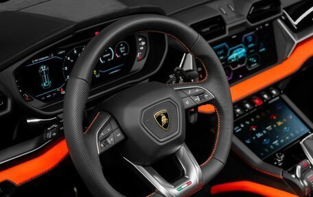 Lamborghini Urus I, 2025 год, 46 000 000 рублей, 13 фотография