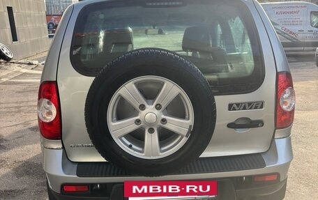 Chevrolet Niva I рестайлинг, 2014 год, 630 000 рублей, 6 фотография