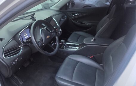 Chevrolet Malibu IX, 2022 год, 1 900 000 рублей, 5 фотография