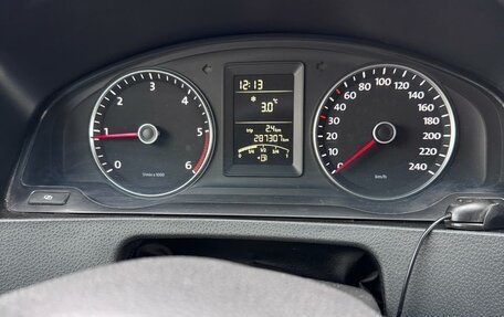 Volkswagen Caravelle T5, 2012 год, 1 670 000 рублей, 6 фотография