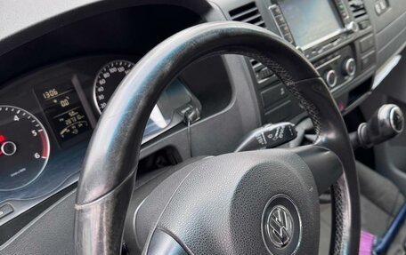 Volkswagen Caravelle T5, 2012 год, 1 670 000 рублей, 18 фотография