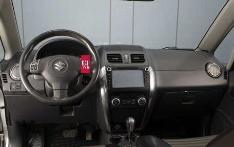 Suzuki SX4 II рестайлинг, 2010 год, 740 000 рублей, 5 фотография