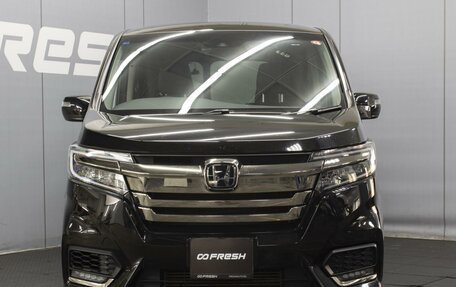 Honda Stepwgn IV, 2018 год, 2 460 000 рублей, 3 фотография