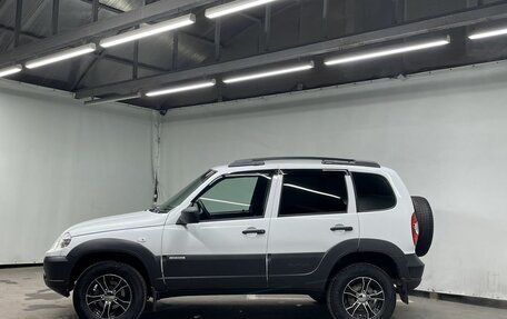 Chevrolet Niva I рестайлинг, 2018 год, 830 000 рублей, 9 фотография