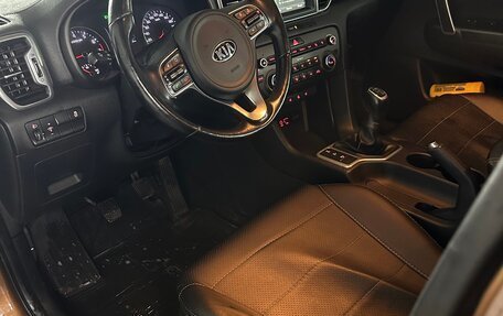 KIA Sportage IV рестайлинг, 2016 год, 1 600 000 рублей, 5 фотография