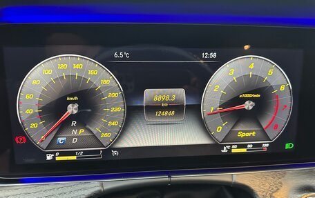 Mercedes-Benz E-Класс, 2019 год, 2 700 000 рублей, 10 фотография