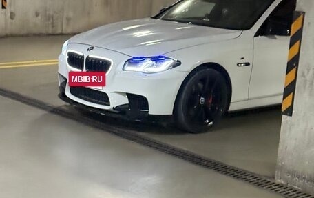 BMW 5 серия, 2011 год, 2 400 000 рублей, 13 фотография