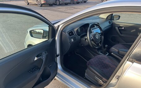 Volkswagen Polo VI (EU Market), 2016 год, 1 100 000 рублей, 9 фотография