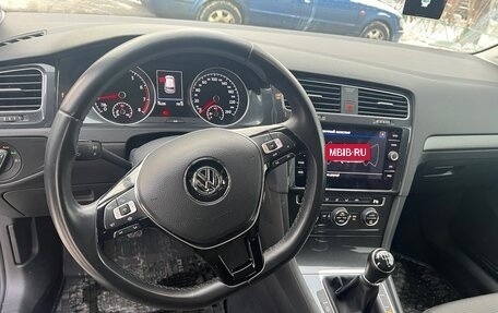 Volkswagen Golf VII, 2019 год, 1 400 000 рублей, 13 фотография
