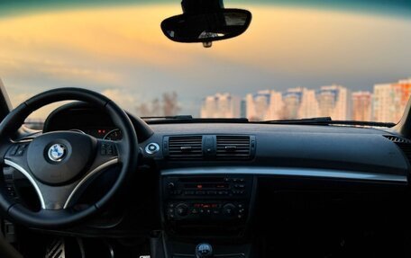 BMW 1 серия, 2006 год, 510 000 рублей, 16 фотография