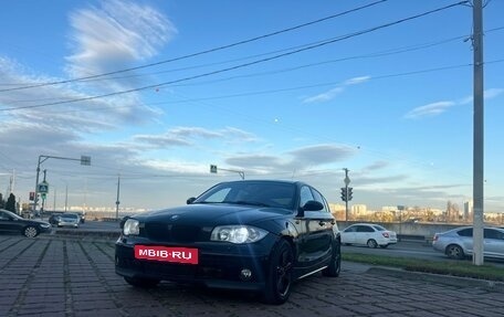 BMW 1 серия, 2006 год, 510 000 рублей, 13 фотография
