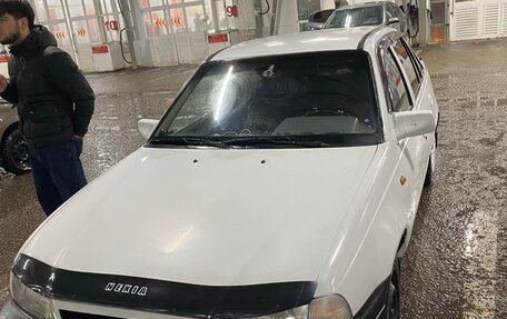 Daewoo Nexia I рестайлинг, 1997 год, 60 000 рублей, 3 фотография