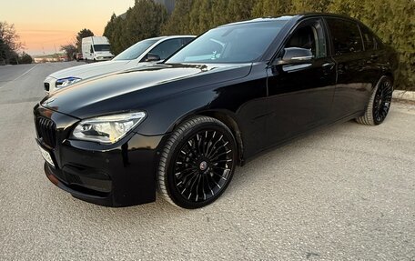 BMW 7 серия, 2013 год, 2 200 000 рублей, 6 фотография