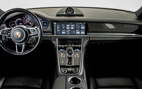 Porsche Panamera II рестайлинг, 2017 год, 9 800 000 рублей, 13 фотография