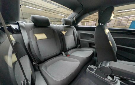 Volkswagen Beetle, 2015 год, 1 347 000 рублей, 12 фотография