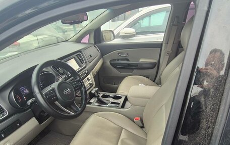 KIA Carnival III, 2018 год, 2 130 000 рублей, 6 фотография