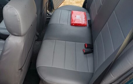 Daewoo Nexia I рестайлинг, 2003 год, 280 000 рублей, 14 фотография