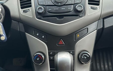 Chevrolet Cruze II, 2011 год, 650 000 рублей, 5 фотография