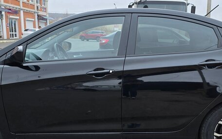 Hyundai Solaris II рестайлинг, 2014 год, 1 150 000 рублей, 9 фотография