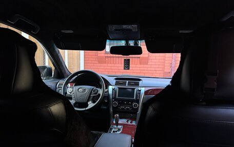 Toyota Camry, 2012 год, 1 940 000 рублей, 11 фотография