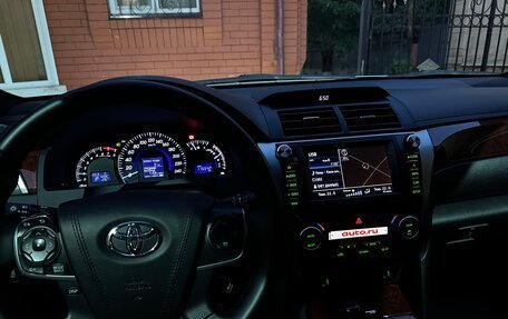 Toyota Camry, 2012 год, 1 940 000 рублей, 13 фотография