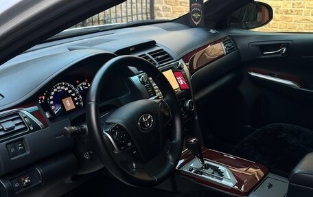 Toyota Camry, 2012 год, 1 940 000 рублей, 7 фотография