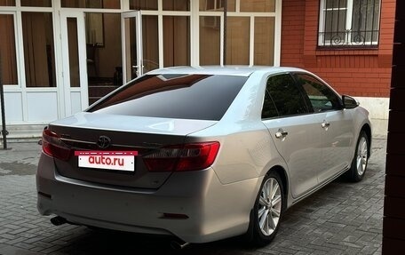 Toyota Camry, 2012 год, 1 940 000 рублей, 15 фотография