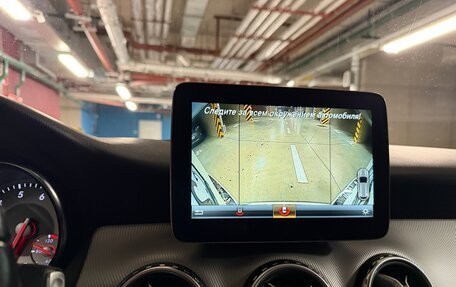 Mercedes-Benz GLA, 2017 год, 2 000 000 рублей, 10 фотография