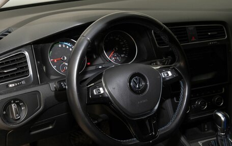 Volkswagen Golf VII, 2018 год, 1 850 000 рублей, 5 фотография